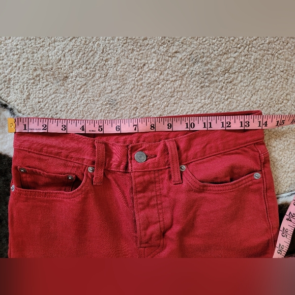 Cherry Red Levi’s Wedgie Jeans - Picture 8 of 9